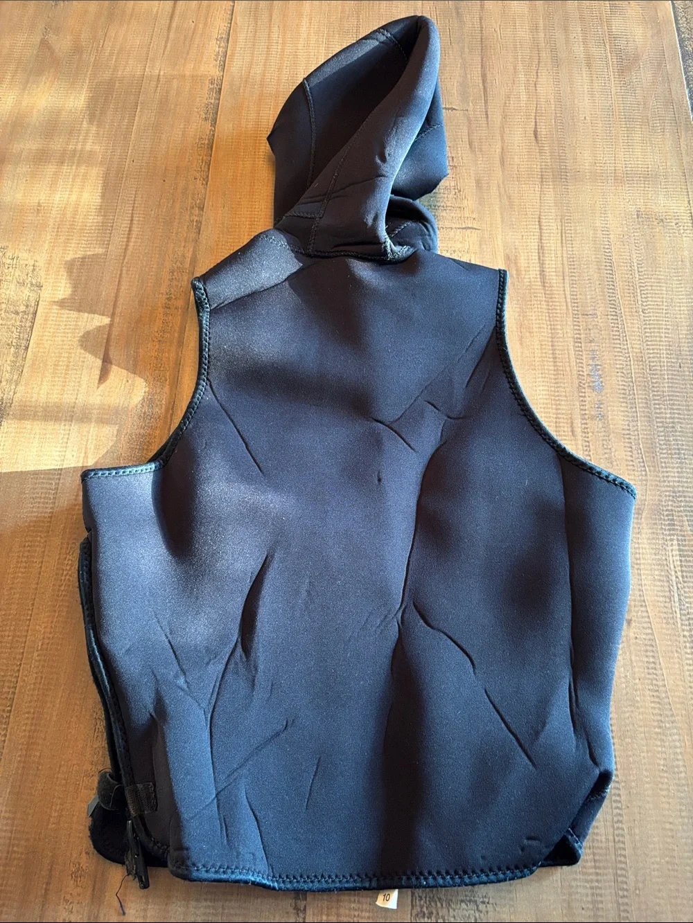SeaQuest size 10 Black Hooded One-Piece Neoprene Vest diving wetsuit